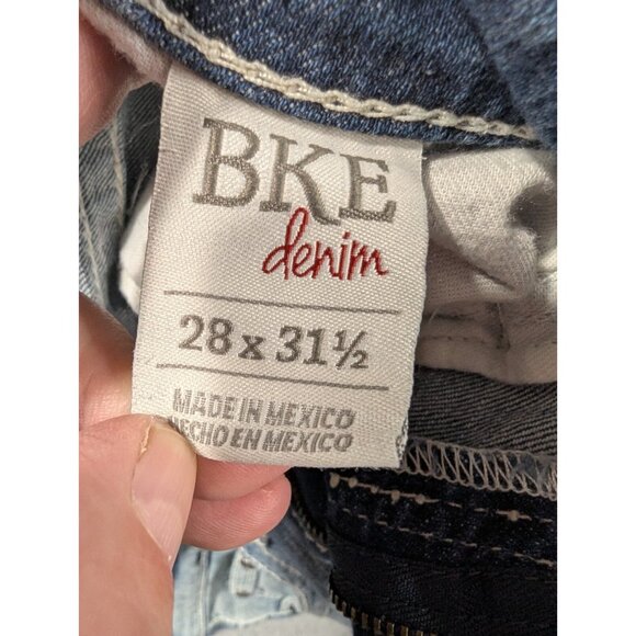 BKE Jeans Womens SZ 28 Blue Payton Slim Straight Embroidered Distressed Whiskers - Picture 14 of 15